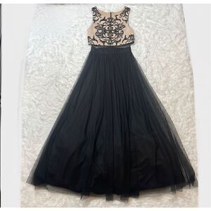 Betsy & Adam Formal Prom Dress Size 2 Black Beige Tulle Sheer Midriff